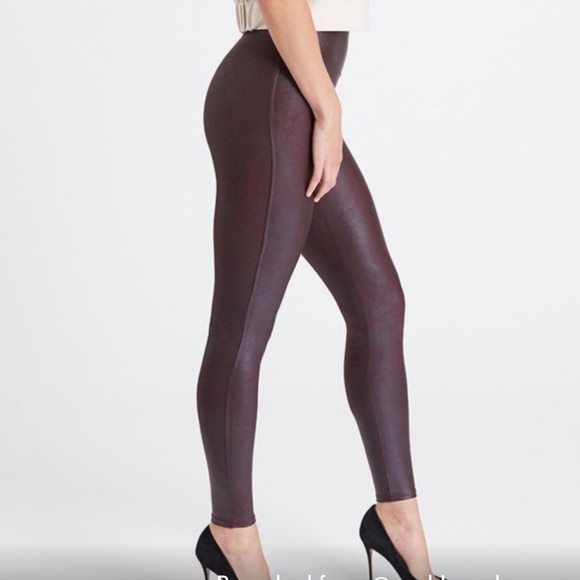 Spanx Faux Leather Leggings in Color Wine Size Medium - Picture 4 of 16